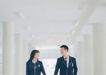 Chụp ảnh cặp đôi học sinh: Bí quyết để có những bức ảnh đẹp và ý nghĩa